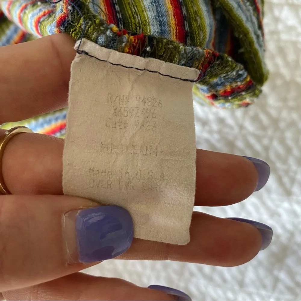 [JUNCTION] 90s RETRO RAINBOW STRIPED TEE - Picture 9 of 12